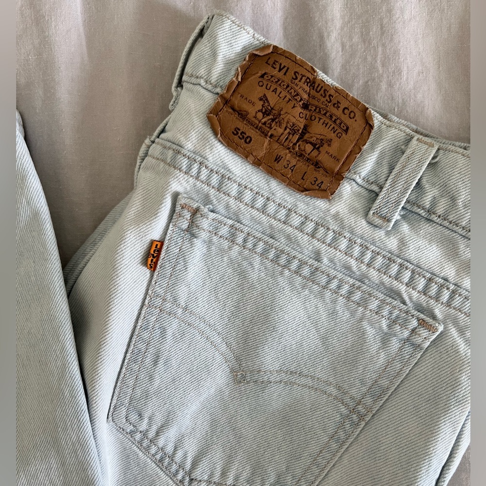 Orange Tab 550 Levi’s Relaxed Fit Size 34